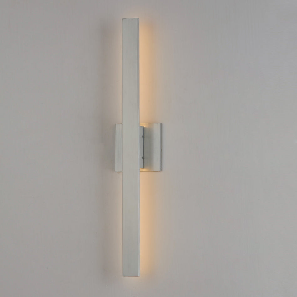 Alumilux Line-Outdoor Wall Mount by ET2
