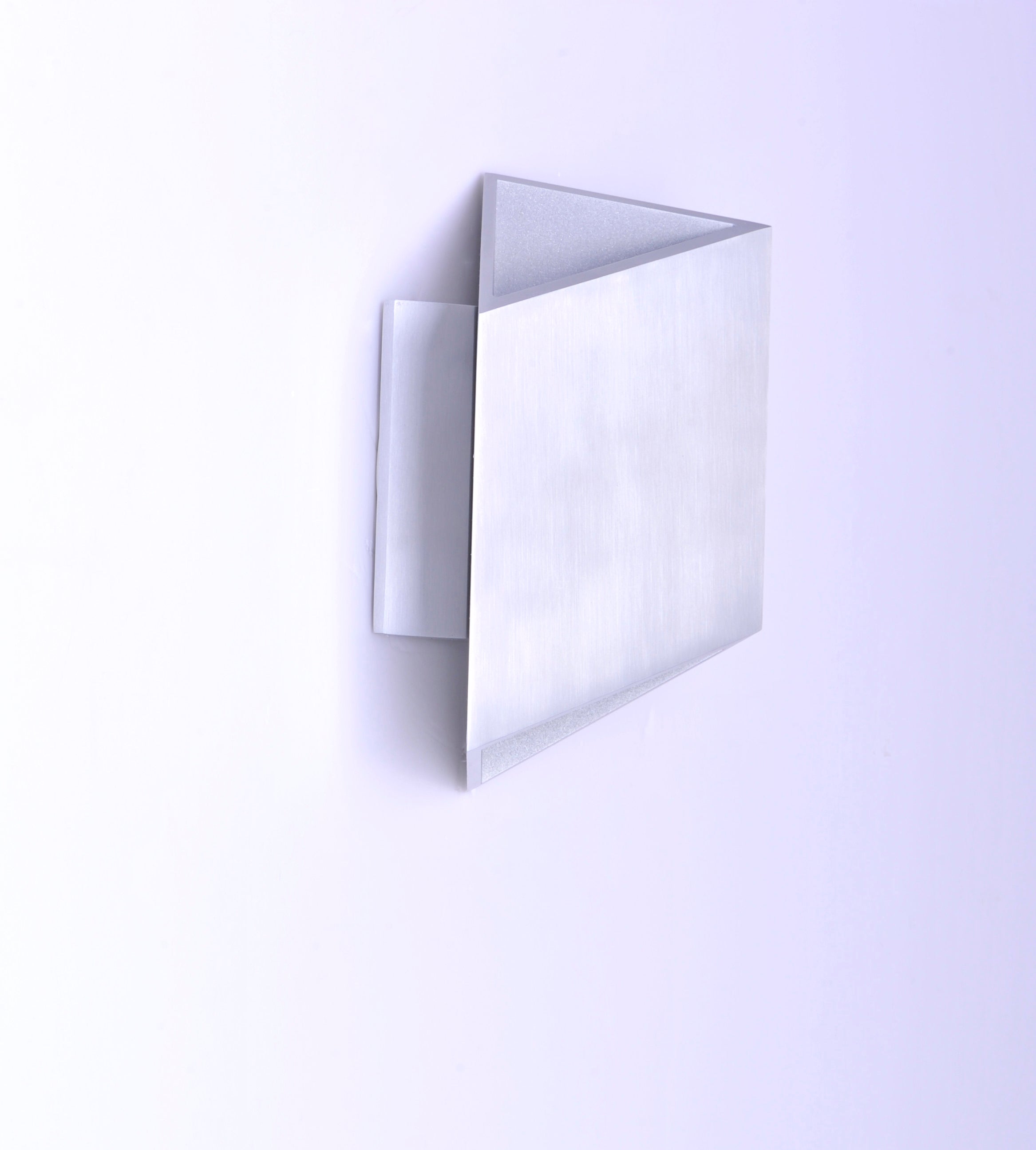 Alumilux Facet-Outdoor Wall Mount by ET2