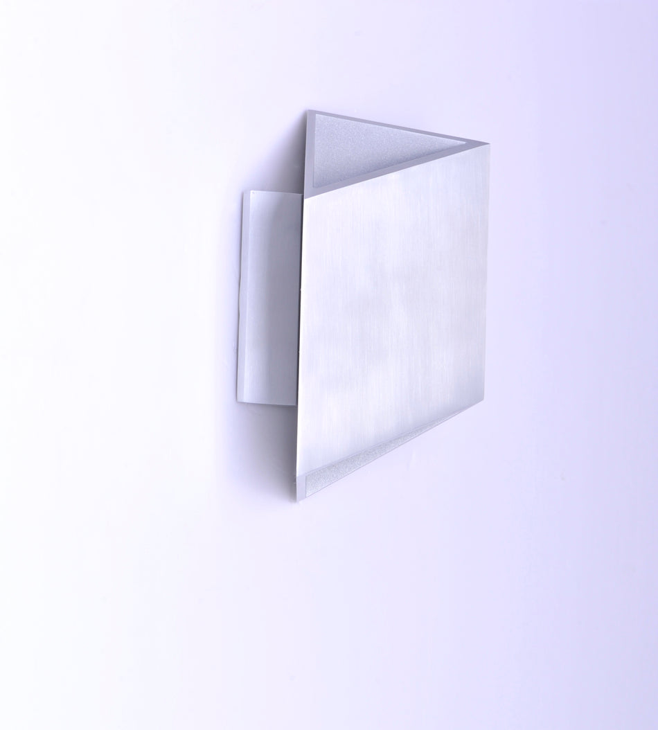 Alumilux Facet-Outdoor Wall Mount by ET2