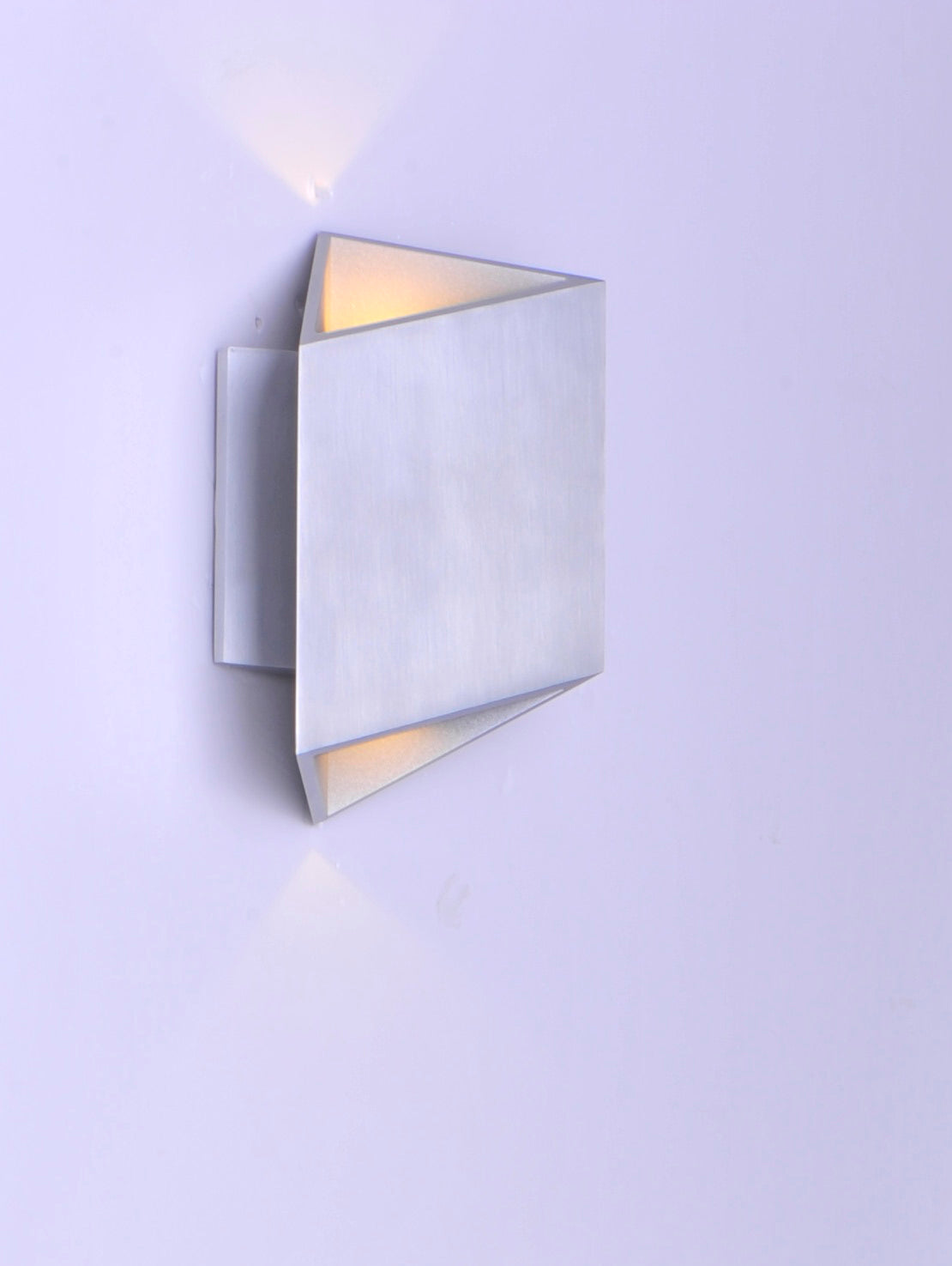 Alumilux Facet-Outdoor Wall Mount by ET2