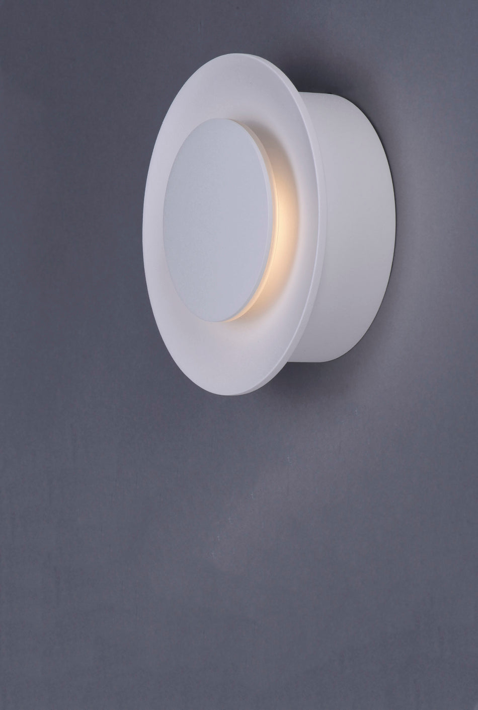 Alumilux Pearl-Wall Sconce by ET2