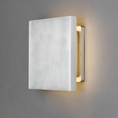 Alumilux Tau-Outdoor Wall Mount by ET2