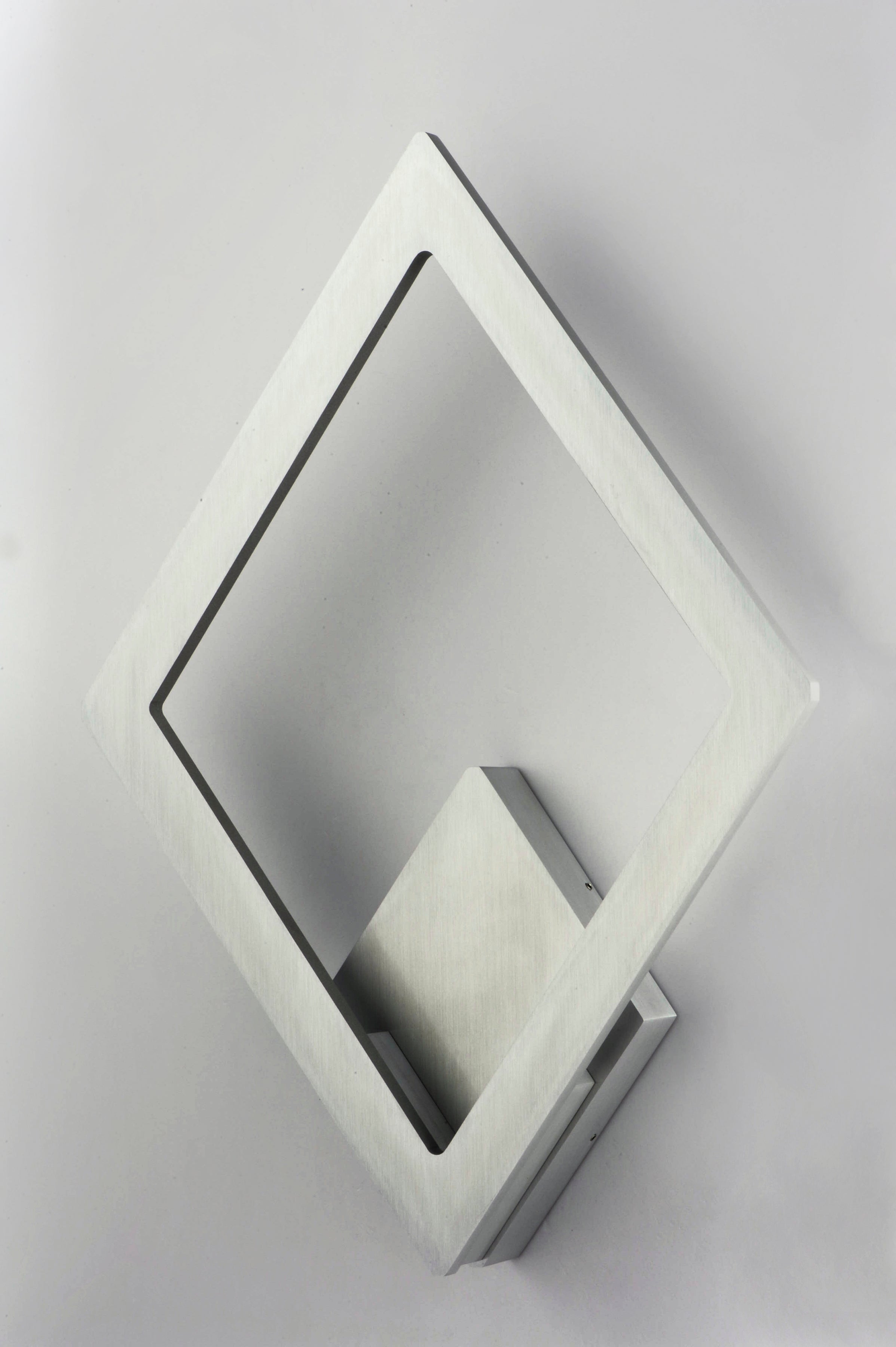 Alumilux Rhombus-Outdoor Wall Mount by ET2