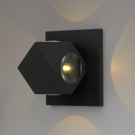 Alumilux Elemental-Outdoor Wall Mount by ET2