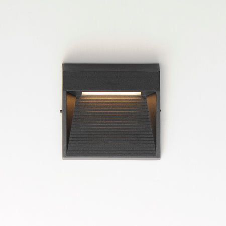 Steppes-Outdoor Wall Mount by ET2