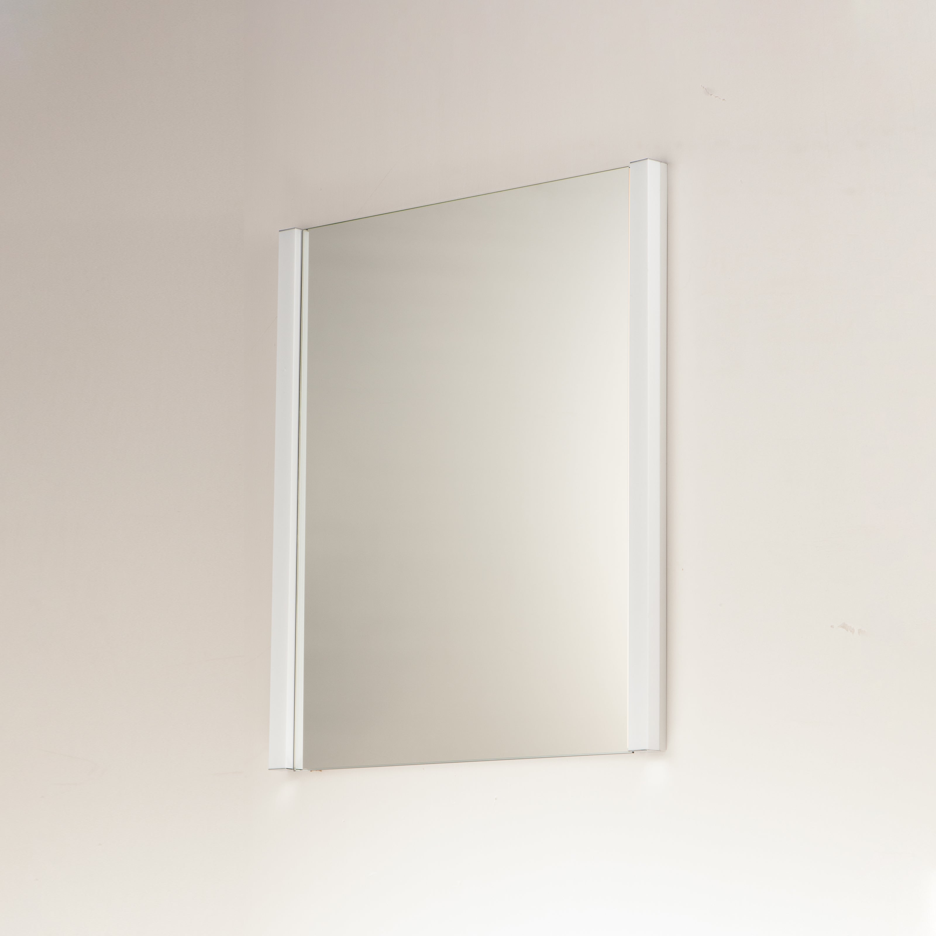 Luminance-LED Mirror by ET2