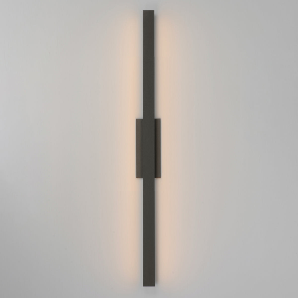 Alumilux Sideline-Outdoor Wall Mount by ET2