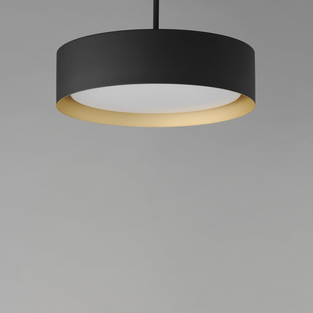 Echo-Single Pendant by ET2