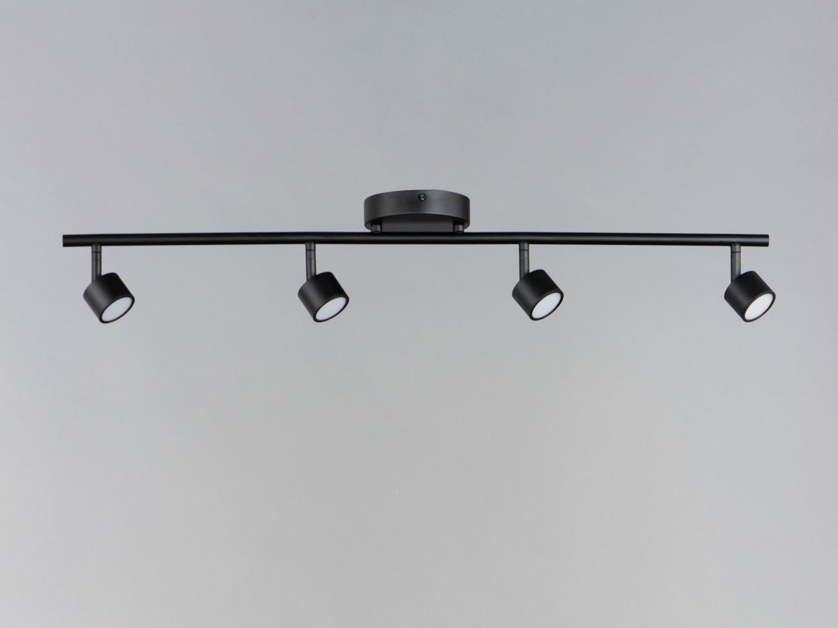 Taylor-Linear Pendant by ET2