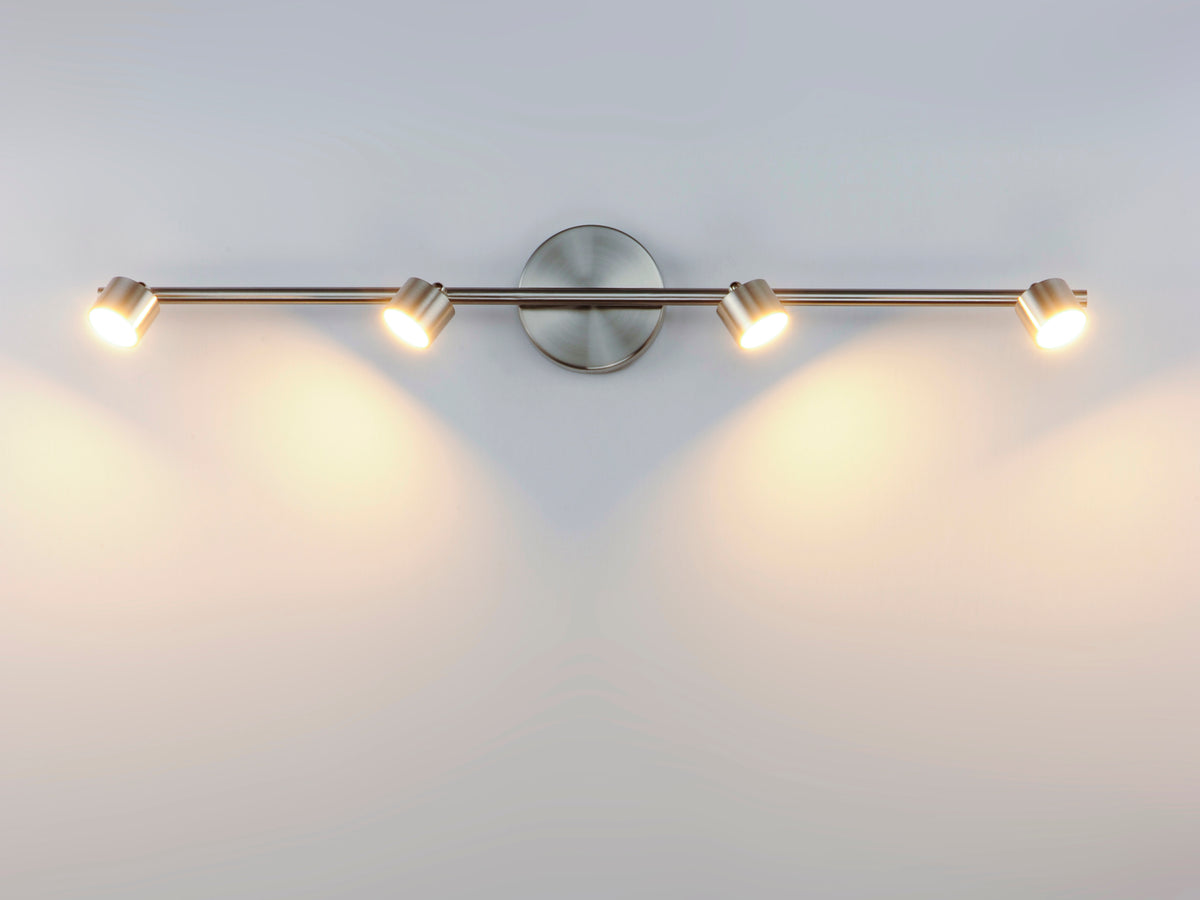 Taylor-Linear Pendant by ET2