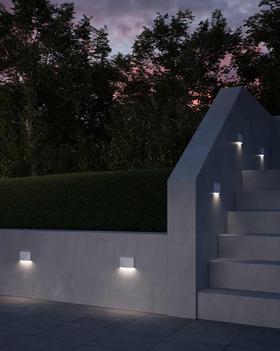 Lio 3-in White LED Exterior Wall/Step Lights by KUZCO