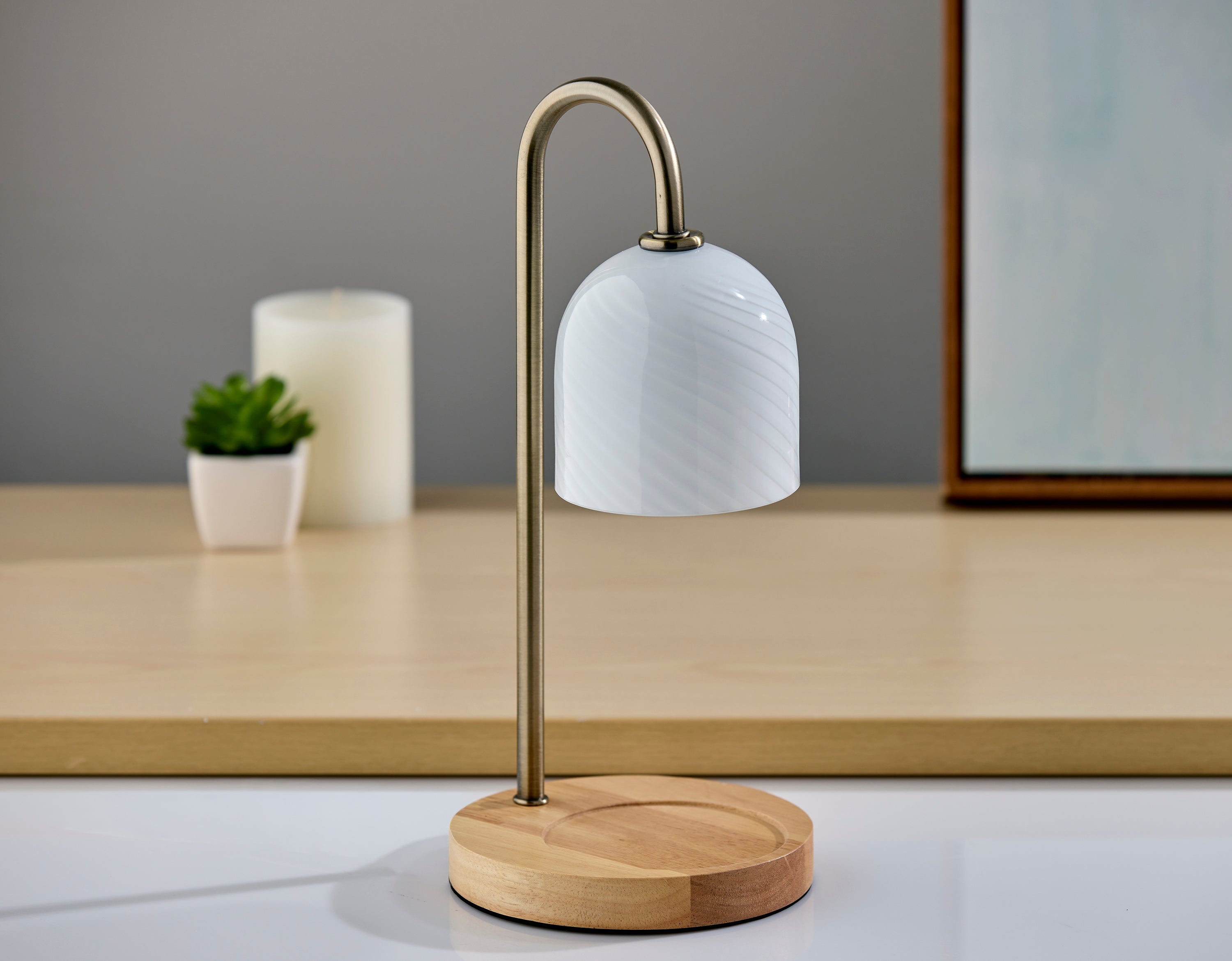 Alcott Candlewarmer Lamp
