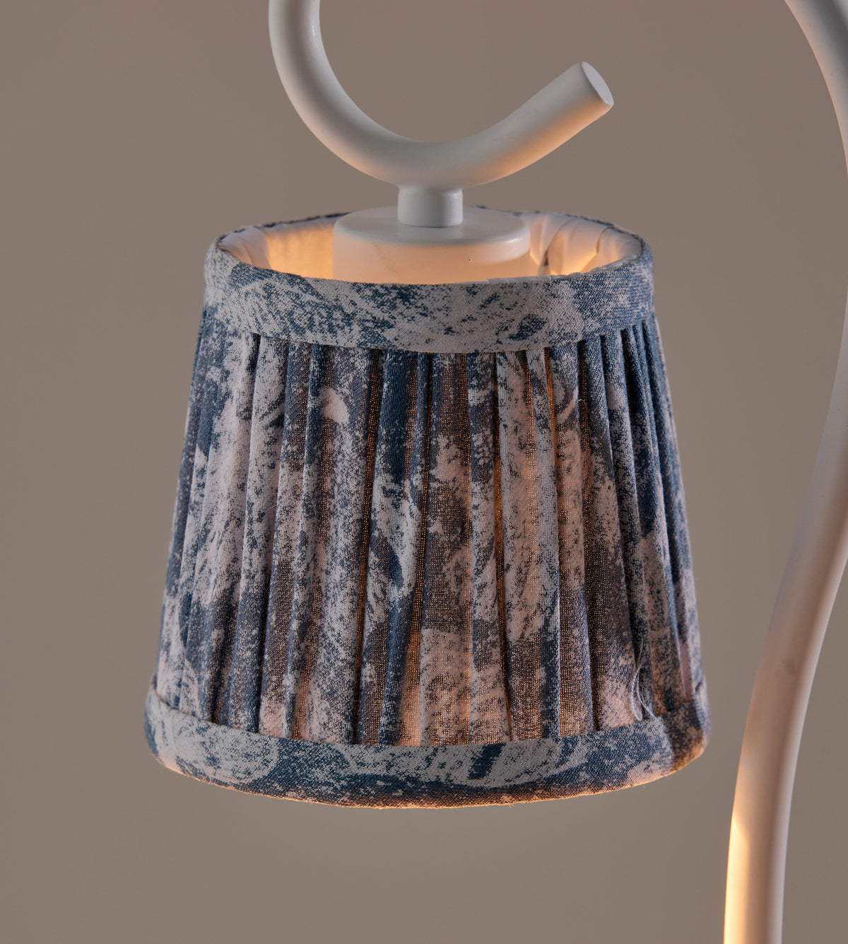 Perry Candlewarmer Lamp