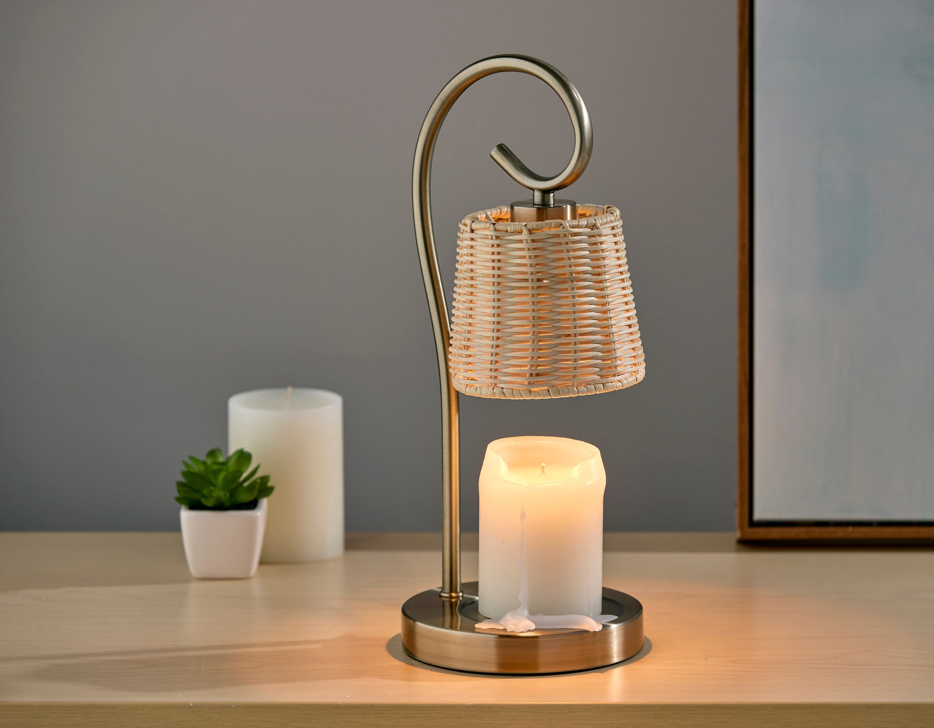 Perry Candlewarmer Lamp
