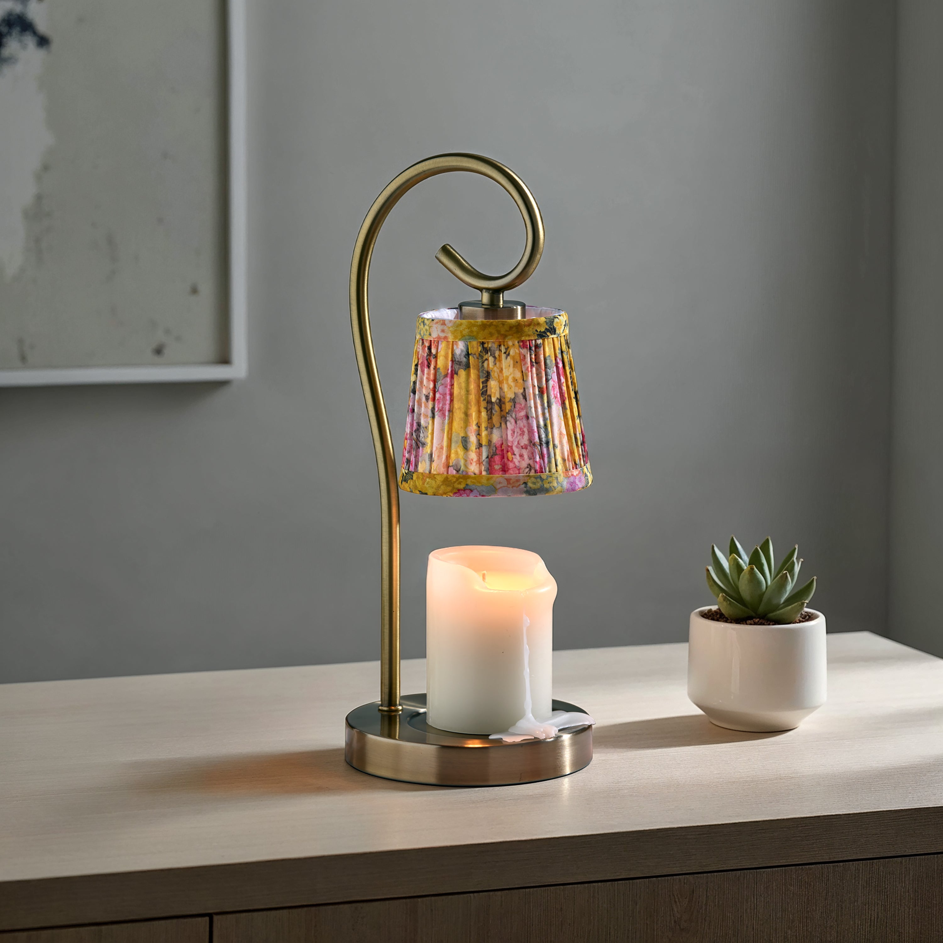 Perry Candlewarmer Lamp