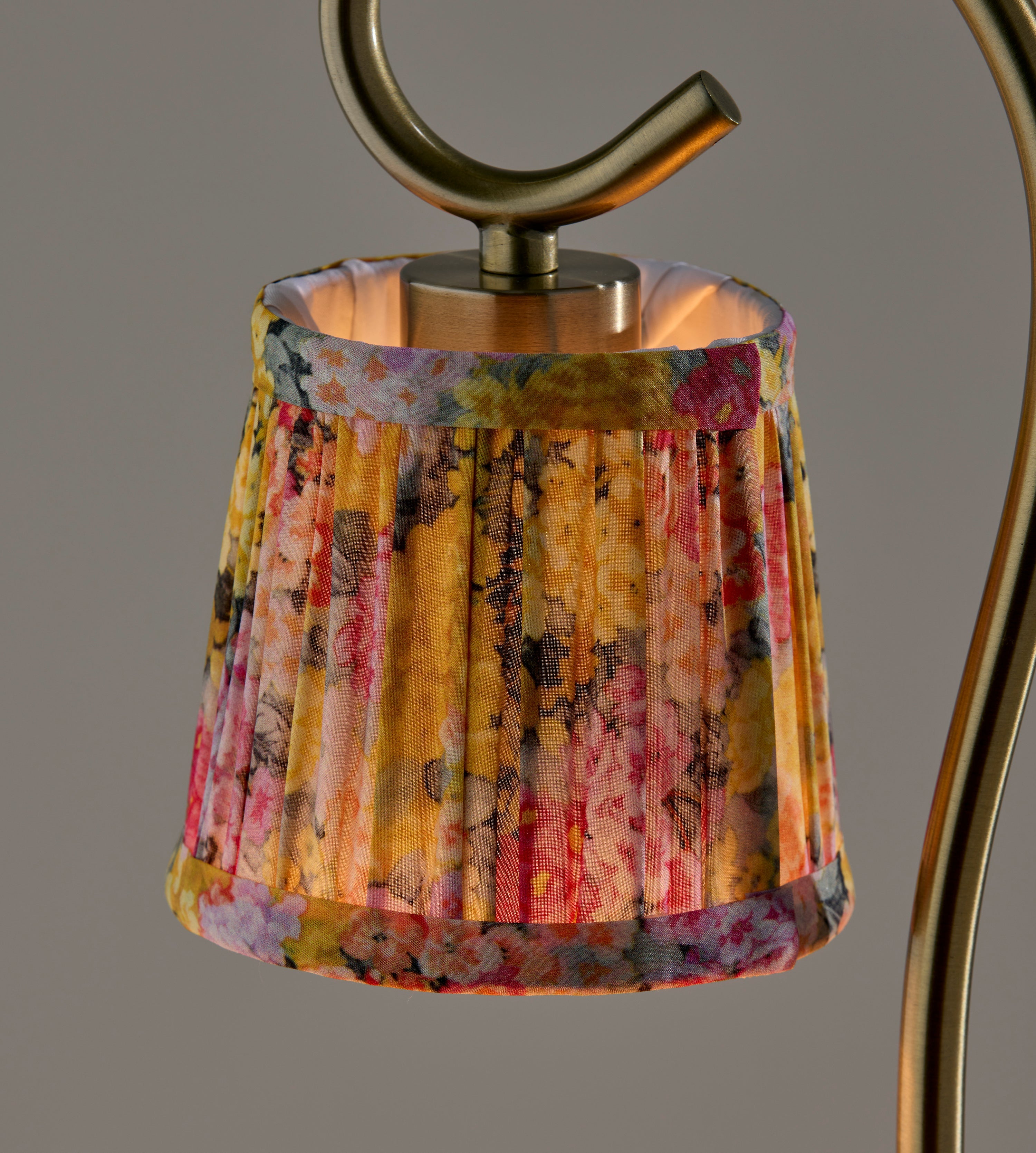 Perry Candlewarmer Lamp