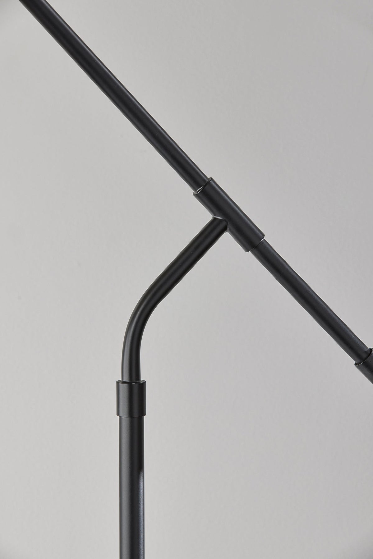 Milo Floor Lamp- Black